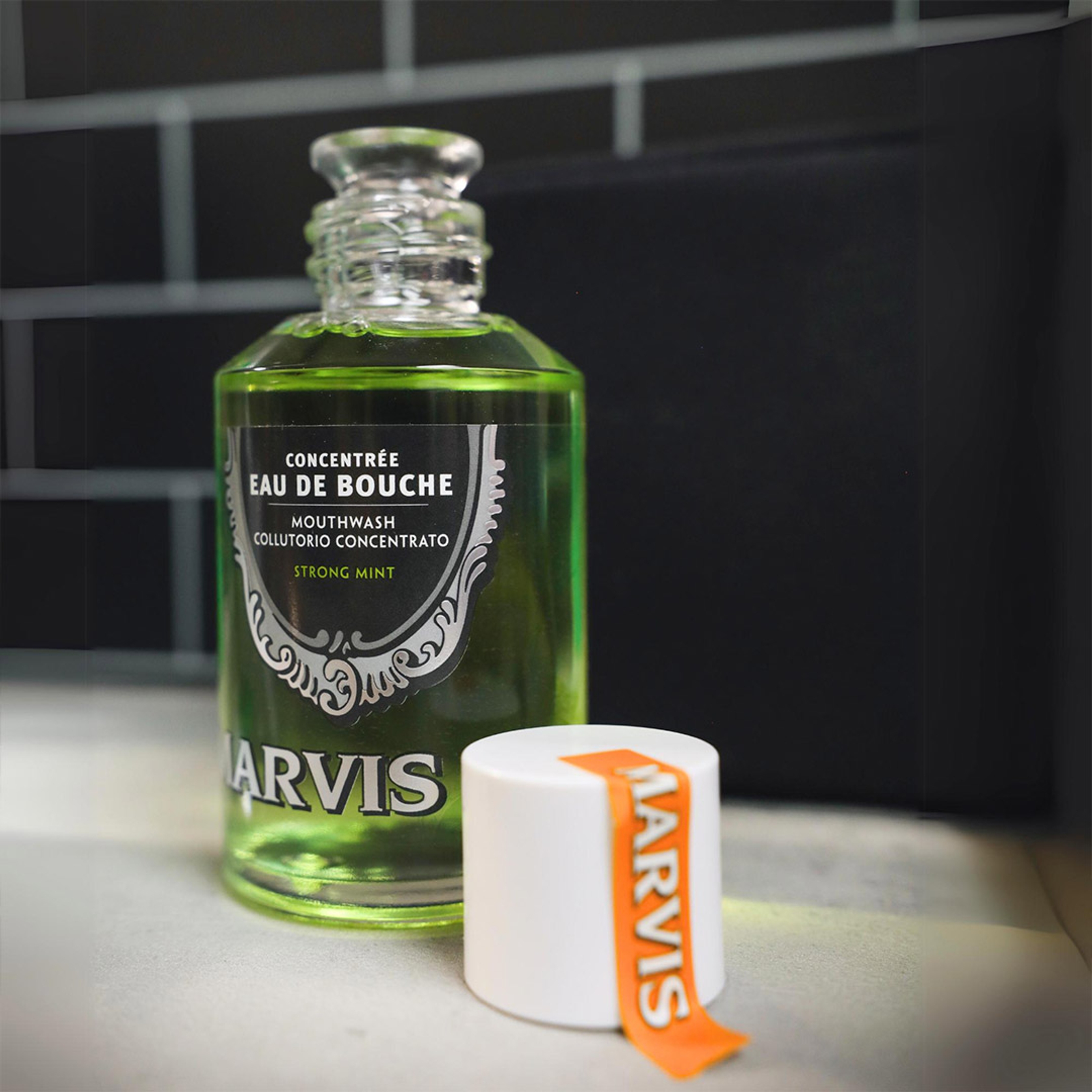 Marvis Strong Mint Mouthwash Concentrate 4.1 fl.oz 2