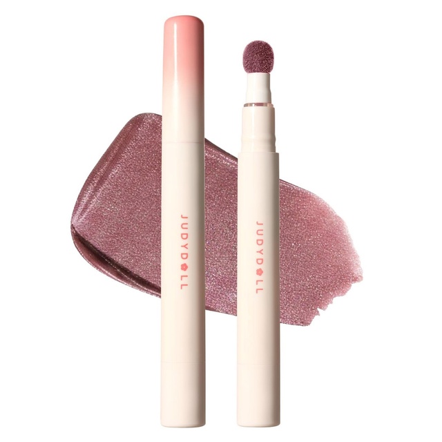 Judydoll Cushion Matte Lock Lip Cream, G204 Taro Haze, 1 Count - Hydrating Matte Lipstick for a Lip-Blurring Effect