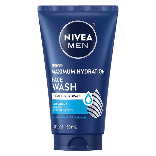 Nivea Men Maximum Hydration Face Wash 5 fl.oz - Refreshes and Cleanses without Drying