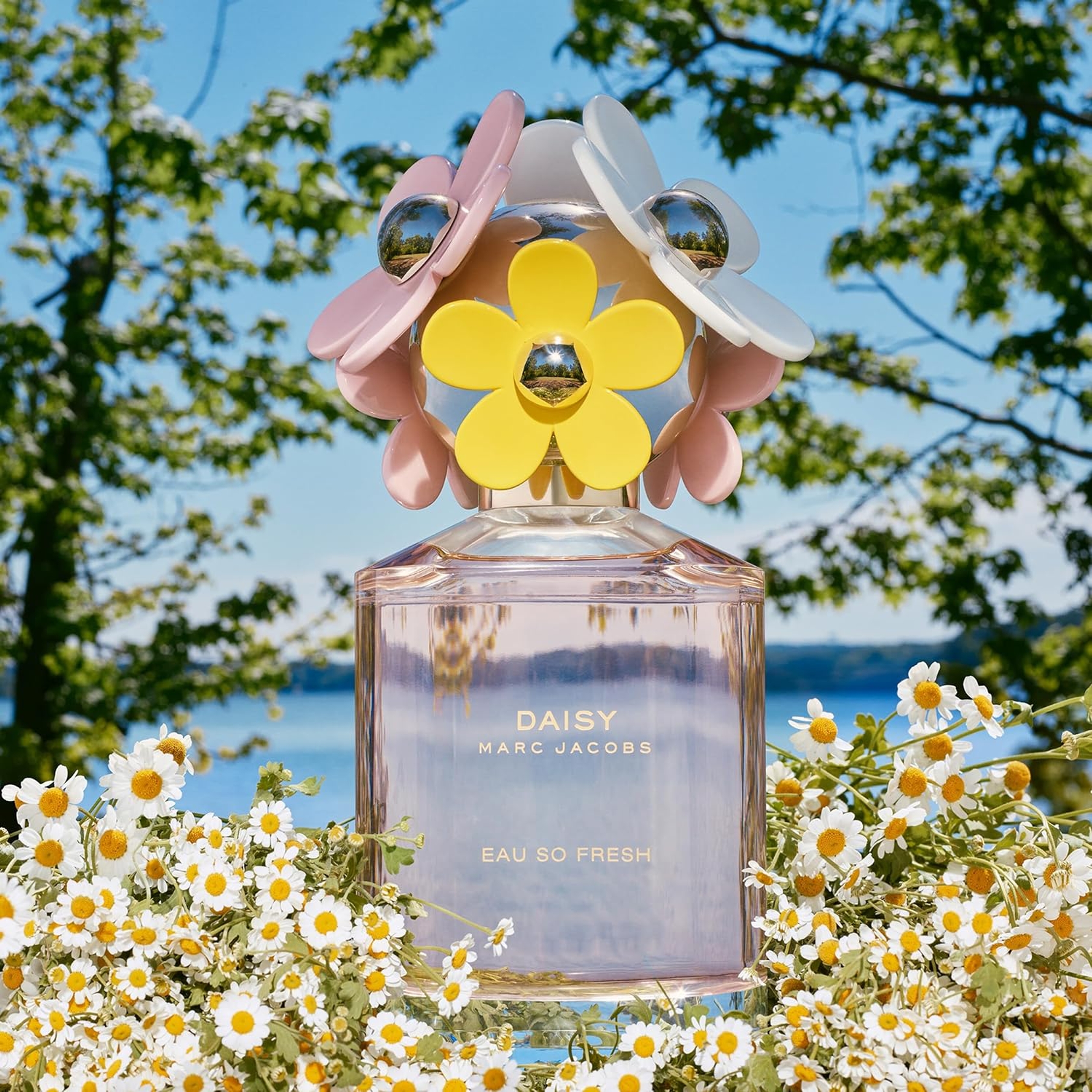 Marc Jacobs Daisy Eau So Fresh Eau de Toilette for Women 0.33 fl.oz - Fresh Floral Fragrance 5